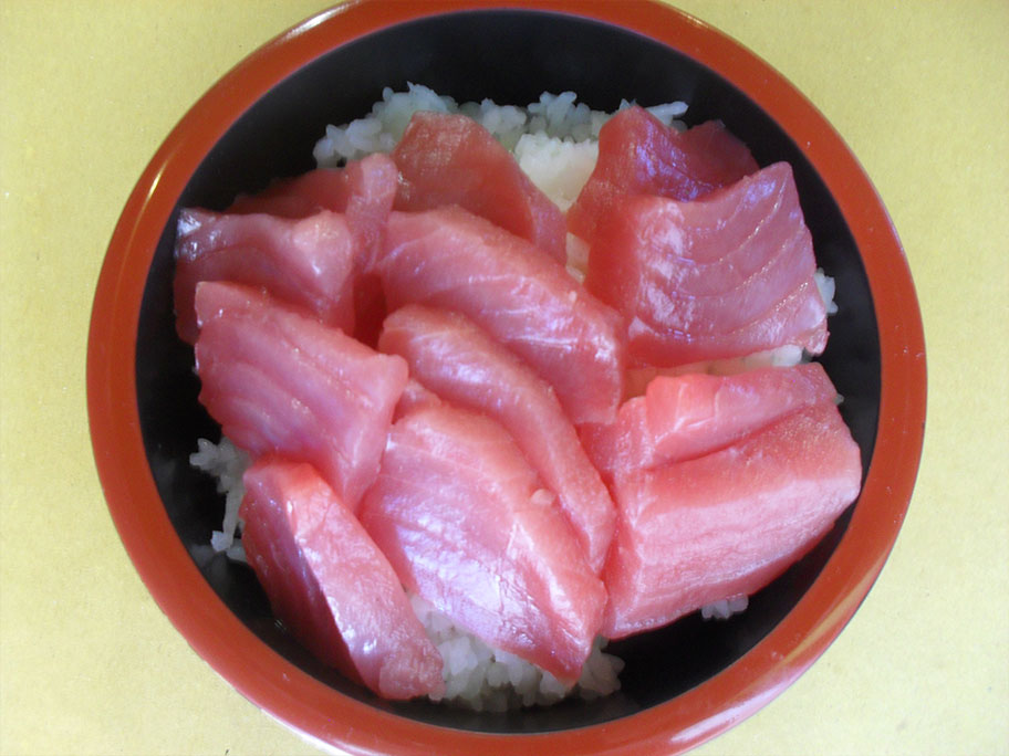 CHIRASHI TONNO