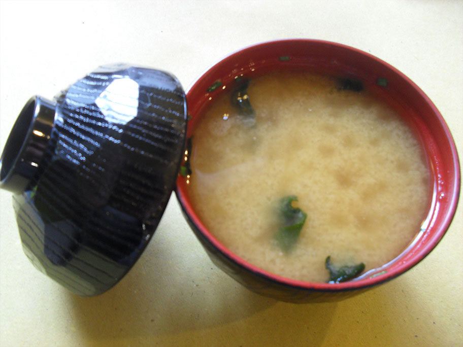 ZUPPA DI MISO