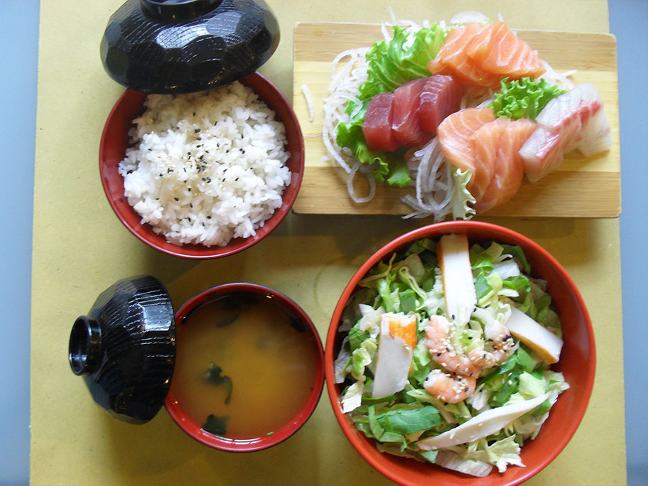 MENÙ PRANZO SASHIMI MISTO