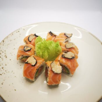 URAMAKI SALMONE TARTUDO